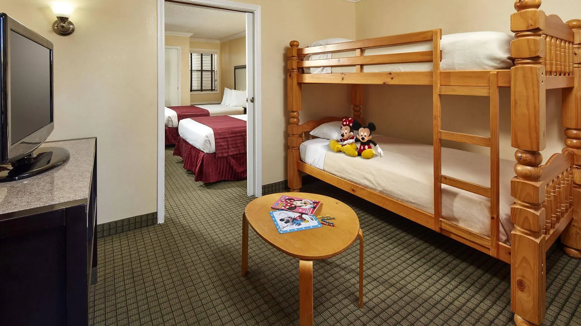 Capri Suites Anaheim