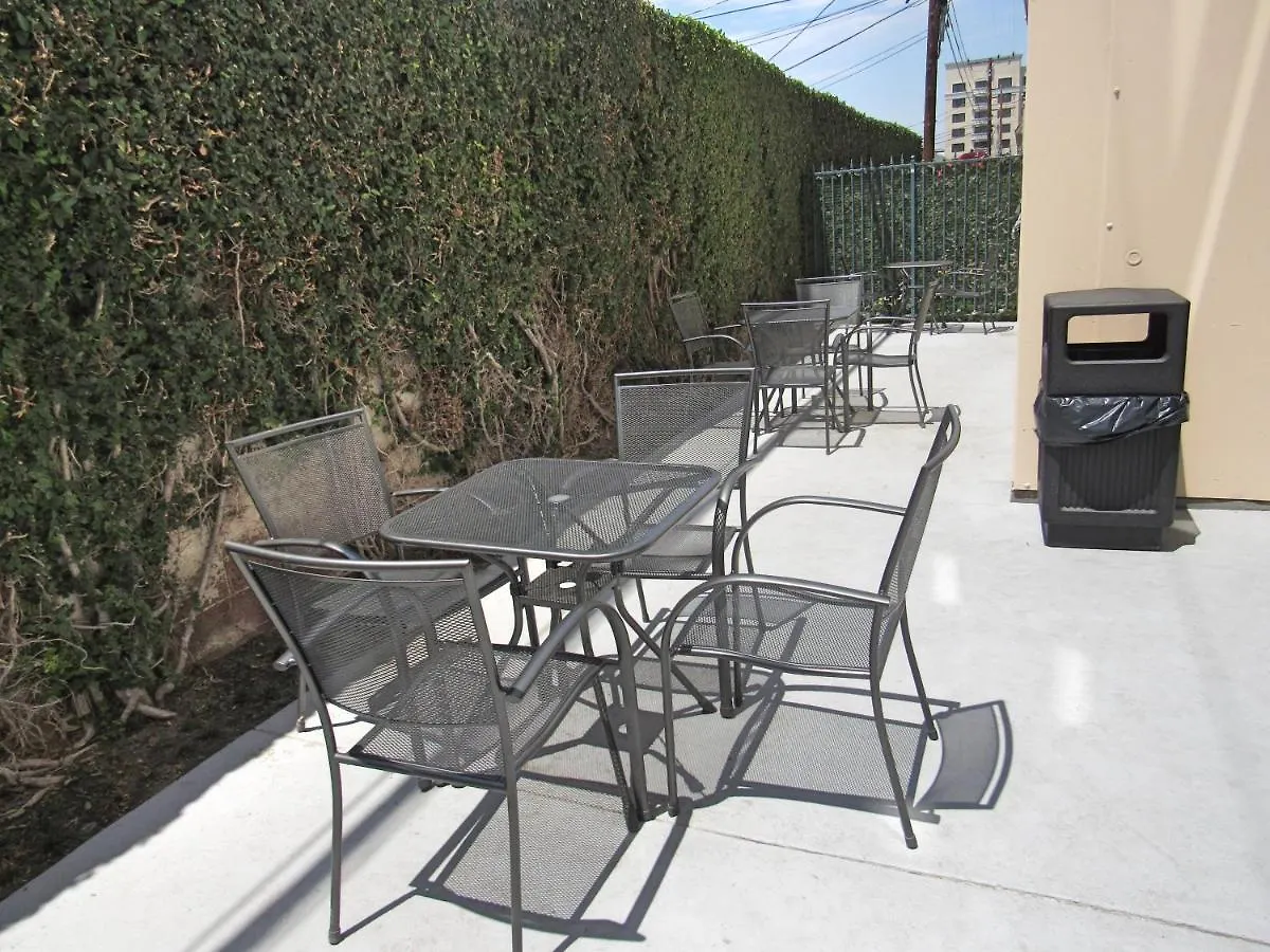 Capri Suites Anaheim