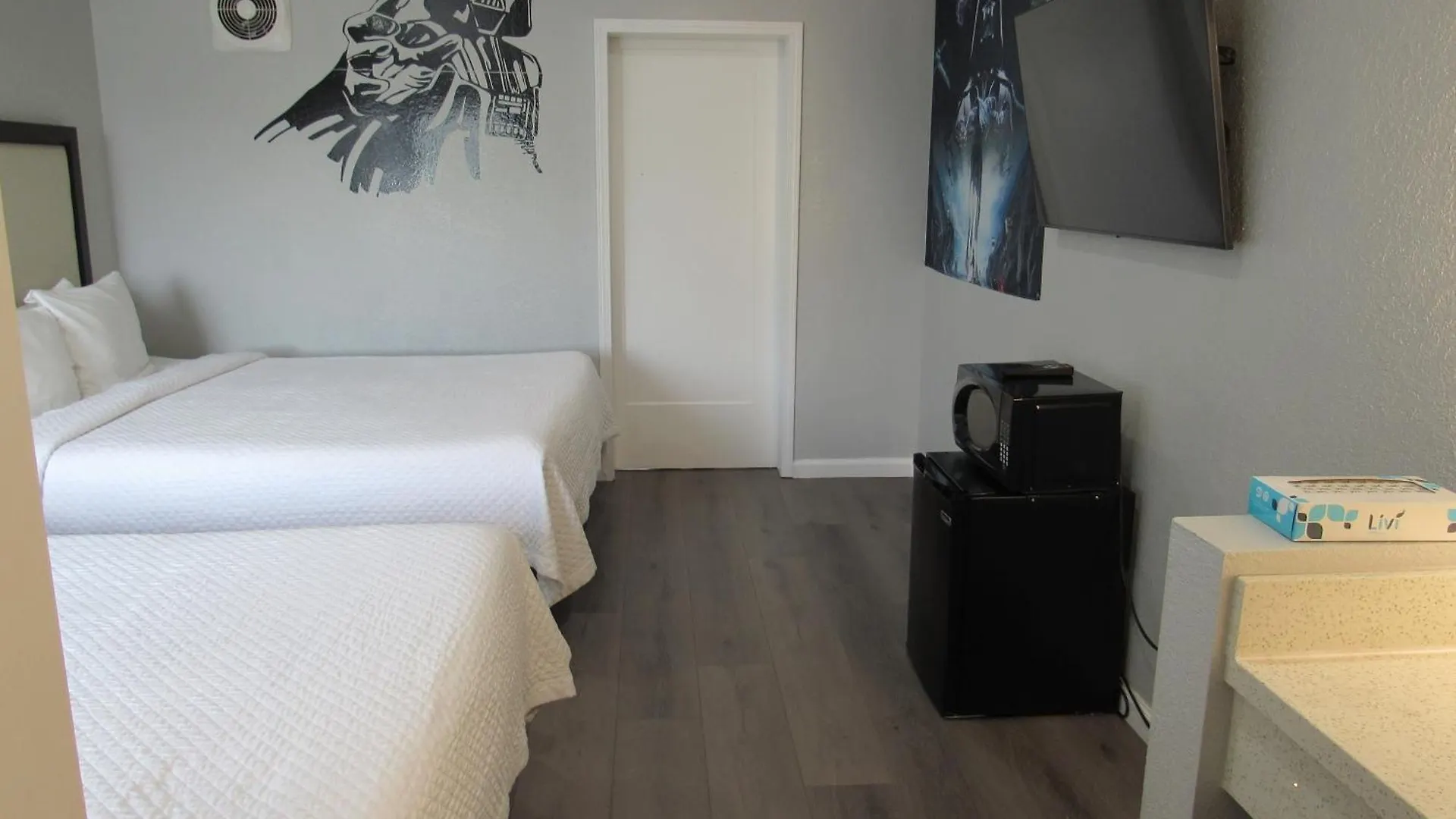 ** Hotel Capri Suites Anaheim United States