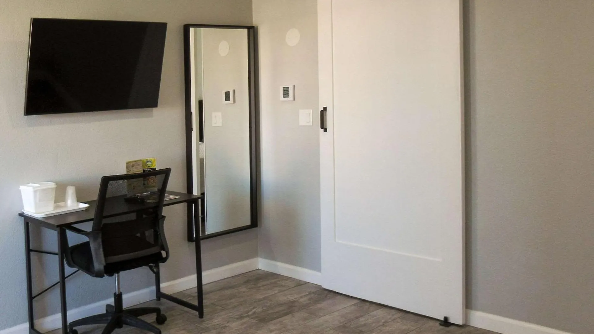** Hotel Capri Suites Anaheim Stany Zjednoczone Ameryki